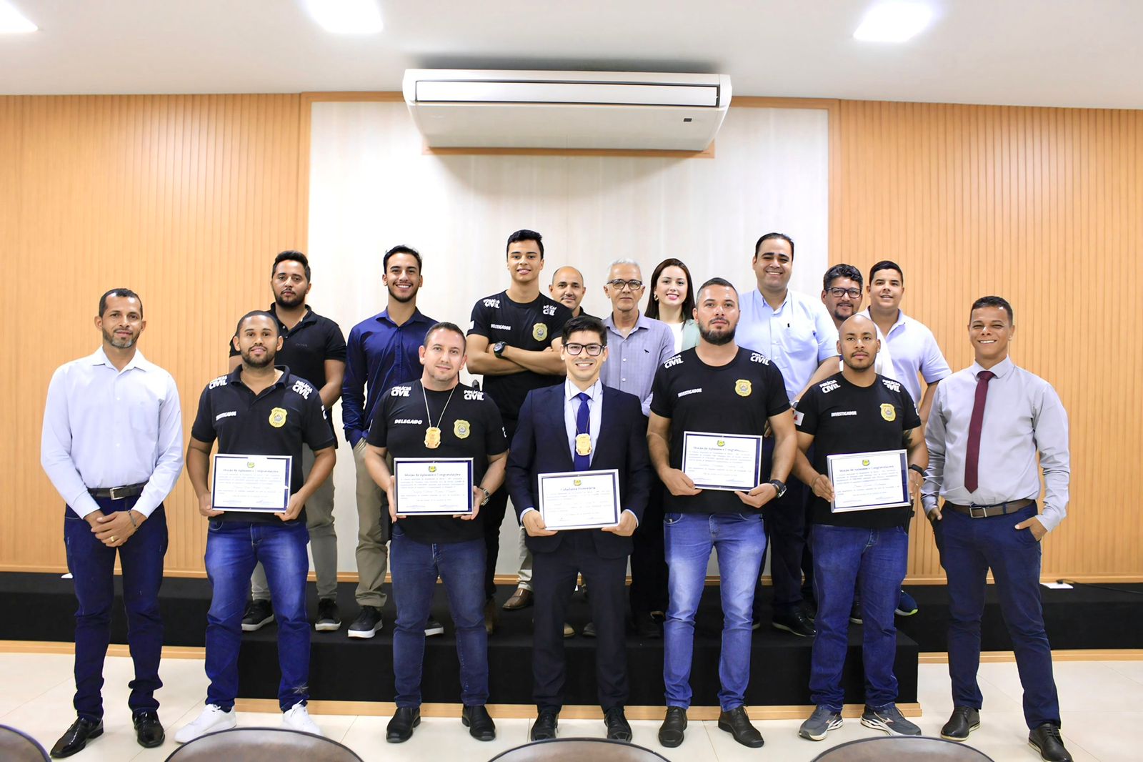 Realização de Reunião Solene.
